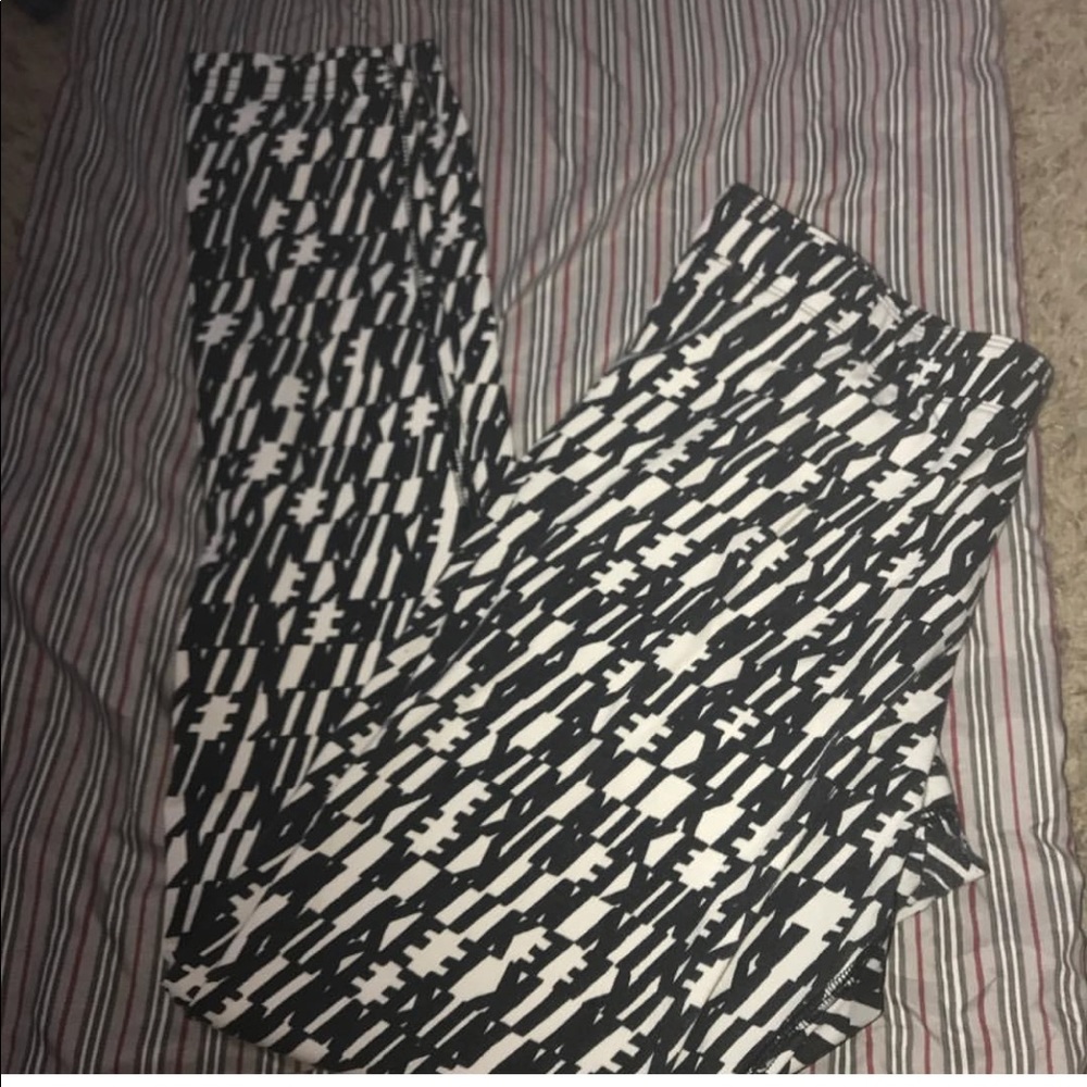 NIKE LEGGINGS